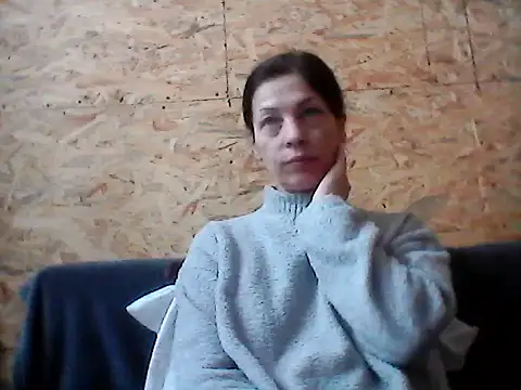 Snapshot of Milana38 chatting on November 17, 10:32 am Milana38 online show from November 17, 10:32 am