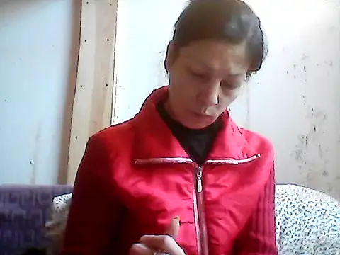 Snapshot of Milana38 chatting on May 8, 8:52 am Milana38 online show from May 8, 8:52 am