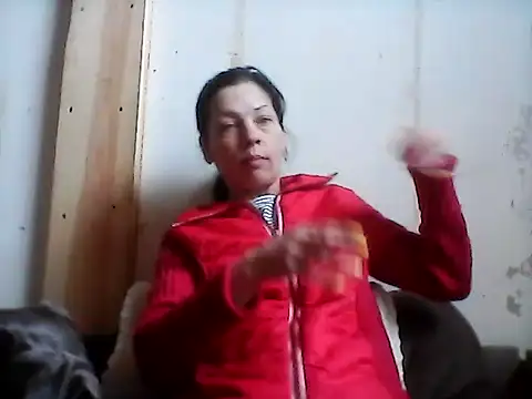 Snapshot of Milana38 chatting on May 14, 7:48 am Milana38 online show from May 14, 7:48 am