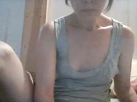Snapshot of Milana38 chatting on June 14, 6:32 pm Milana38 online show from June 14, 6:32 pm