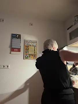 Rozendefotz online show from February 2, 6:56 am