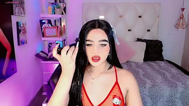 Daphnne Foxx online show from September 20, 9:38 pm