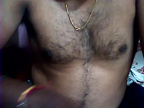 Snapshot of StreetLover_77 chatting on September 10, 4:07 pm StreetLover 77 online show from September 10, 4:07 pm