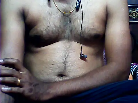 Snapshot of StreetLover_77 chatting on September 14, 8:46 am StreetLover 77 online show from September 14, 8:46 am