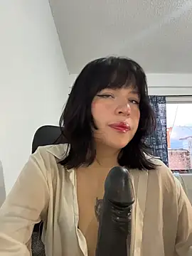 aliciia 23 online show from November 21, 10:52 pm