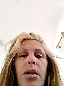 Snapshot of canariamorbosa chatting on November 10, 8:46 am canariamorbosa online show from November 10, 8:46 am