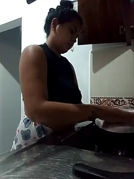 lizz star online show from September 13, 5:57 pm