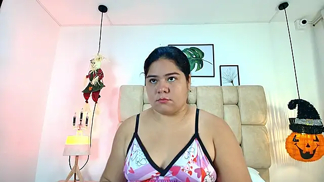 Snapshot of elizawiliamst chatting on October 24, 11:50 am elizawiliamst online show from October 24, 11:50 am