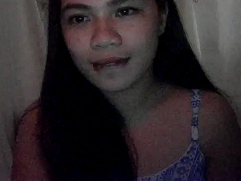 Snapshot of Zachariah_05 chatting on October 28, 2:26 am Zachariah 05 online show from October 28, 2:26 am