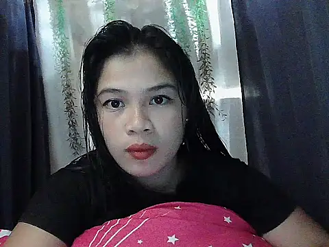 Snapshot of Zachariah_05 chatting on January 17, 5:01 am Zachariah 05 online show from January 17, 5:01 am