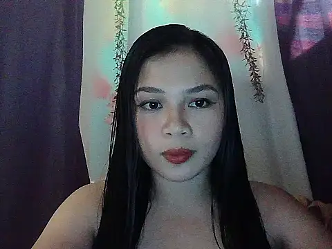 Snapshot of Zachariah_05 chatting on February 11, 6:51 am Zachariah 05 online show from February 11, 6:51 am