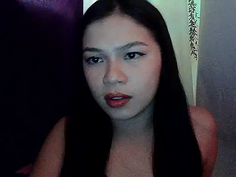 Snapshot of Zachariah_05 chatting on February 12, 6:30 am Zachariah 05 online show from February 12, 6:30 am