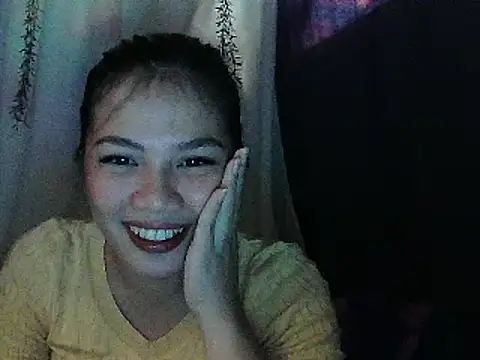 Snapshot of Zachariah_05 chatting on February 14, 6:32 am Zachariah 05 online show from February 14, 6:32 am