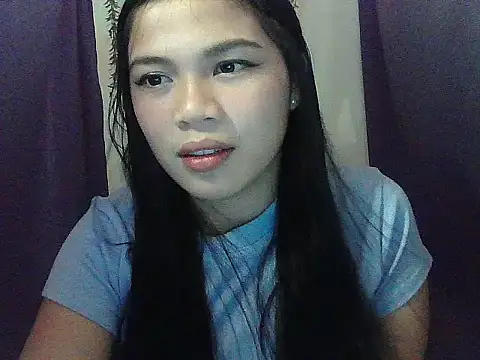 Snapshot of Zachariah_05 chatting on February 28, 5:30 am Zachariah 05 online show from February 28, 5:30 am