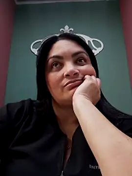 Snapshot of tiffany_Johnson1 chatting on November 13, 7:24 pm tiffany Johnson1 online show from November 13, 7:24 pm