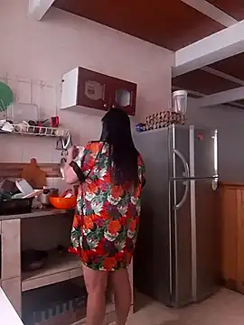 Snapshot of tiffany_Johnson1 chatting on November 14, 1:10 pm tiffany Johnson1 online show from November 14, 1:10 pm