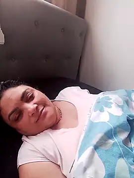 Snapshot of tiffany_Johnson1 chatting on November 16, 2:11 pm tiffany Johnson1 online show from November 16, 2:11 pm