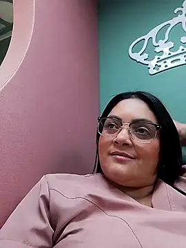 Snapshot of tiffany_Johnson1 chatting on November 19, 3:56 pm tiffany Johnson1 online show from November 19, 3:56 pm