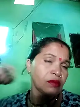 Manavi x online show from October 7, 9:50 am