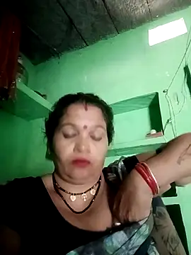 Manavi x online show from October 19, 10:27 am