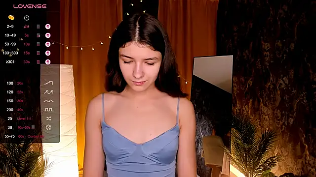 amy cute cat online show from October 18, 9:10 am