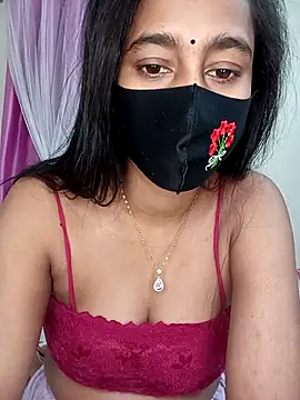 Snapshot of Softecho-03 chatting on December 19, 7:32 pm Softecho-03 online show from December 19, 7:32 pm