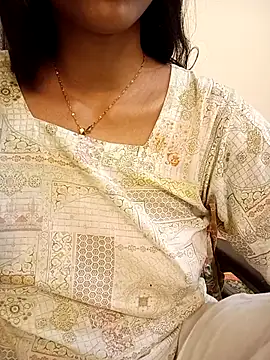 Snapshot of Softecho-03 chatting on February 27, 3:34 pm Softecho-03 online show from February 27, 3:34 pm