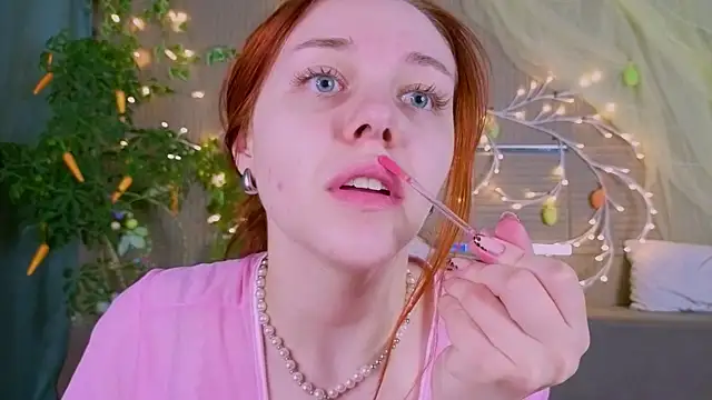 PollyVinice online show from April 10, 4:55 pm