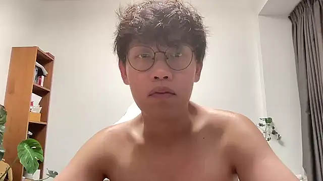 Passionatetwink2 online show from October 31, 3:24 pm