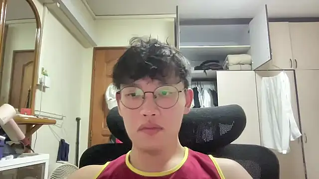Passionatetwink2 online show from May 9, 3:17 pm