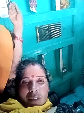 Snapshot of Hot_kuwar54 chatting on September 16, 8:59 am Hot kuwar54 online show from September 16, 8:59 am