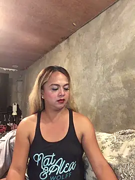 Snapshot of ahnela69xxx chatting on September 16, 2:40 pm ahnela69xxx online show from September 16, 2:40 pm