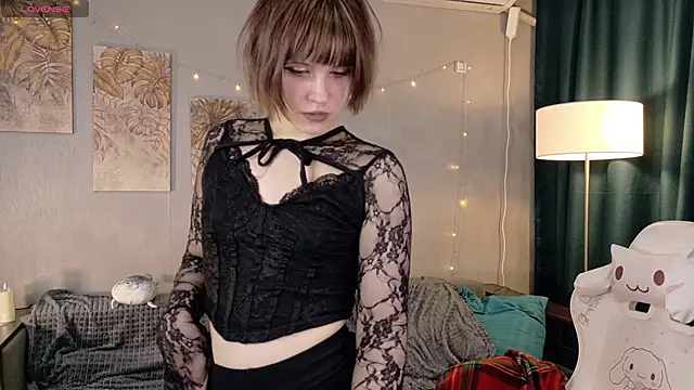 Snapshot of KikiMoor chatting on February 26, 10:03 am KikiMoor online show from February 26, 10:03 am