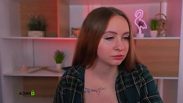 mila glow1 online show from October 12, 8:46 am