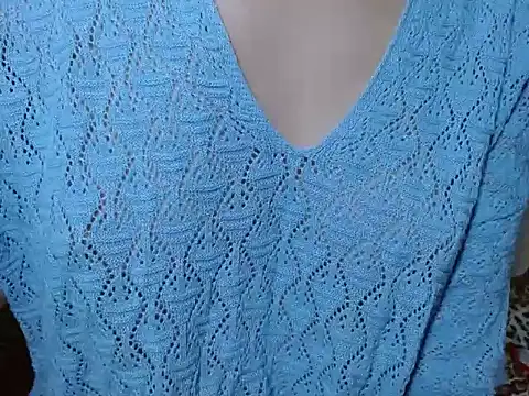 Snapshot of LorraineOSun chatting on July 13, 7:38 pm LorraineOSun online show from July 13, 7:38 pm