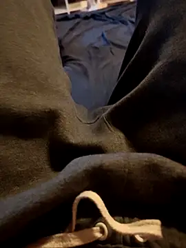 Snapshot of Horny_mummy chatting on November 23, 2:17 pm Horny mummy online show from November 23, 2:17 pm