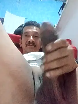 Snapshot of Srsexy18cm chatting on February 1, 4:22 am Srsexy18cm online show from February 1, 4:22 am