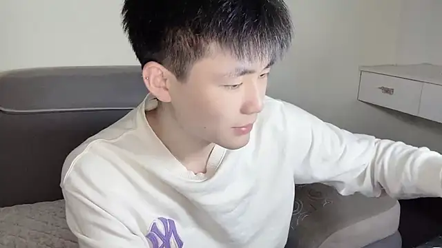 Snapshot of xiaoyang5200 chatting on October 21, 3:46 pm xiaoyang5200 online show from October 21, 3:46 pm