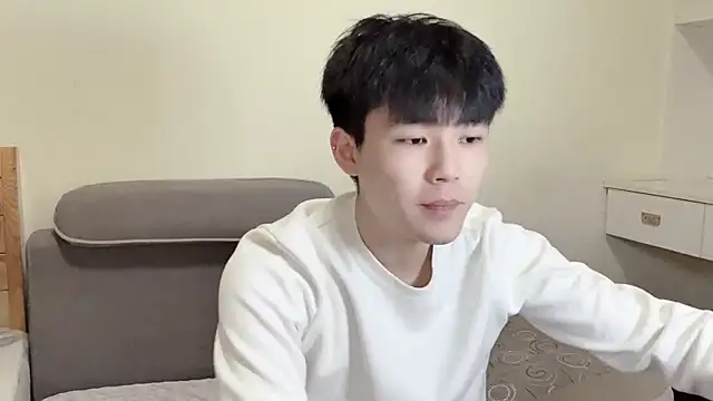 Snapshot of xiaoyang5200 chatting on December 16, 3:39 pm xiaoyang5200 online show from December 16, 3:39 pm