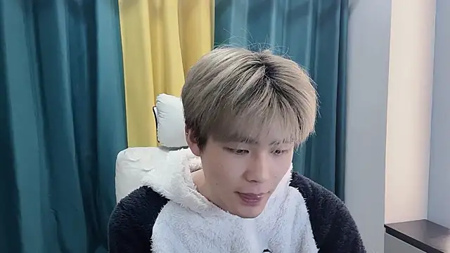 xiaoyang5200 online show from March 9, 3:05 pm