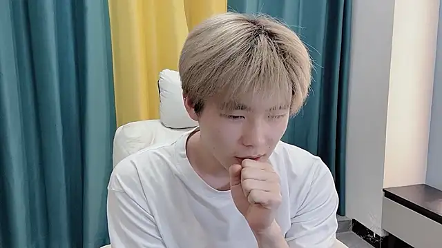 xiaoyang5200 online show from March 10, 2:44 pm