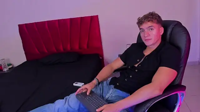 paull george online show from November 29, 3:59 pm