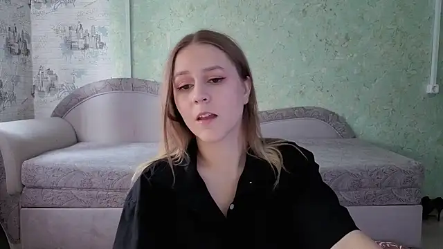 ShyMistery online show from October 14, 9:10 am