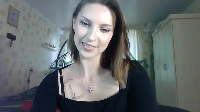 RuxaShade online show from September 29, 12:21 pm