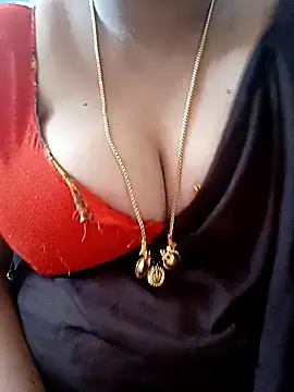 Snapshot of Geetha227 chatting on April 11, 2:05 am Geetha227 online show from April 11, 2:05 am