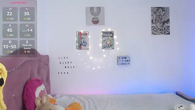 Laramucci online show from November 7, 7:47 pm