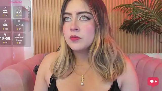 Jenny Wolridge  online show from October 25, 7:30 pm