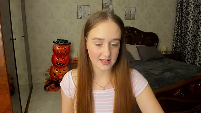 SabrinaCandi online show from November 5, 3:39 am