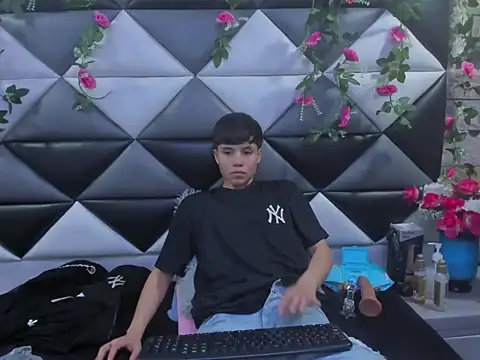 Bruno Cruzz online show from November 8, 3:29 am