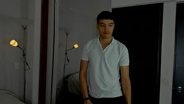 Jacksonflorez online show from September 18, 5:37 pm